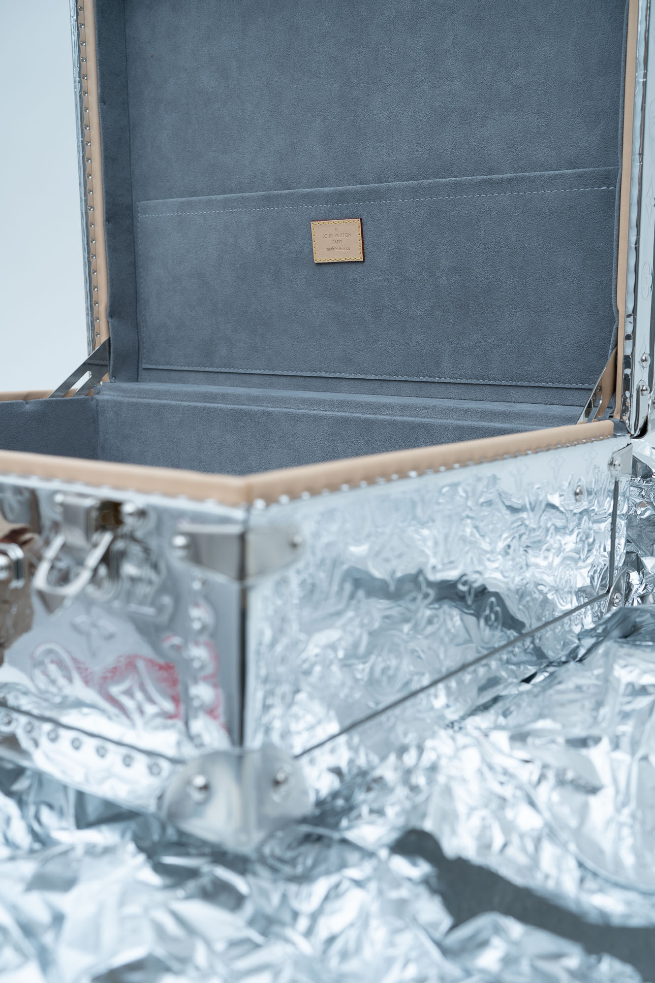 Louis Vuitton x Virgil Abloh Case - 1/100