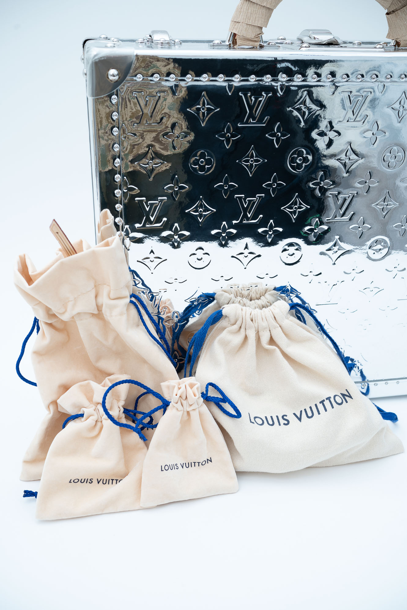 Louis Vuitton x Virgil Abloh Case - 1/100