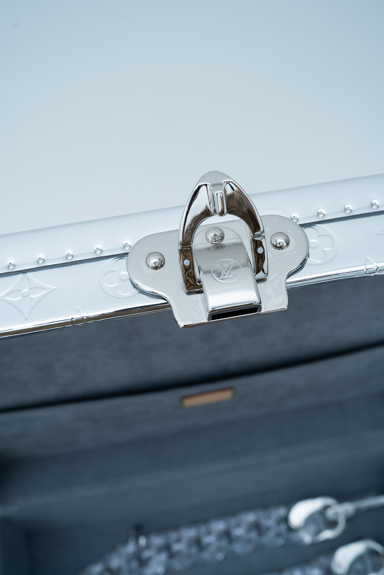 Louis Vuitton x Virgil Abloh Case - 1/100
