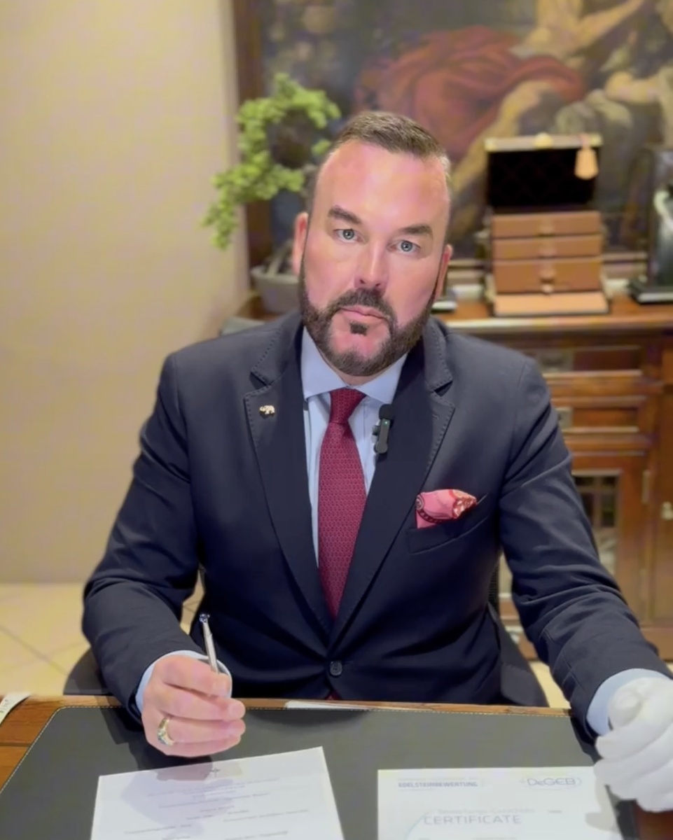 Expert Talk Burma Sapphire