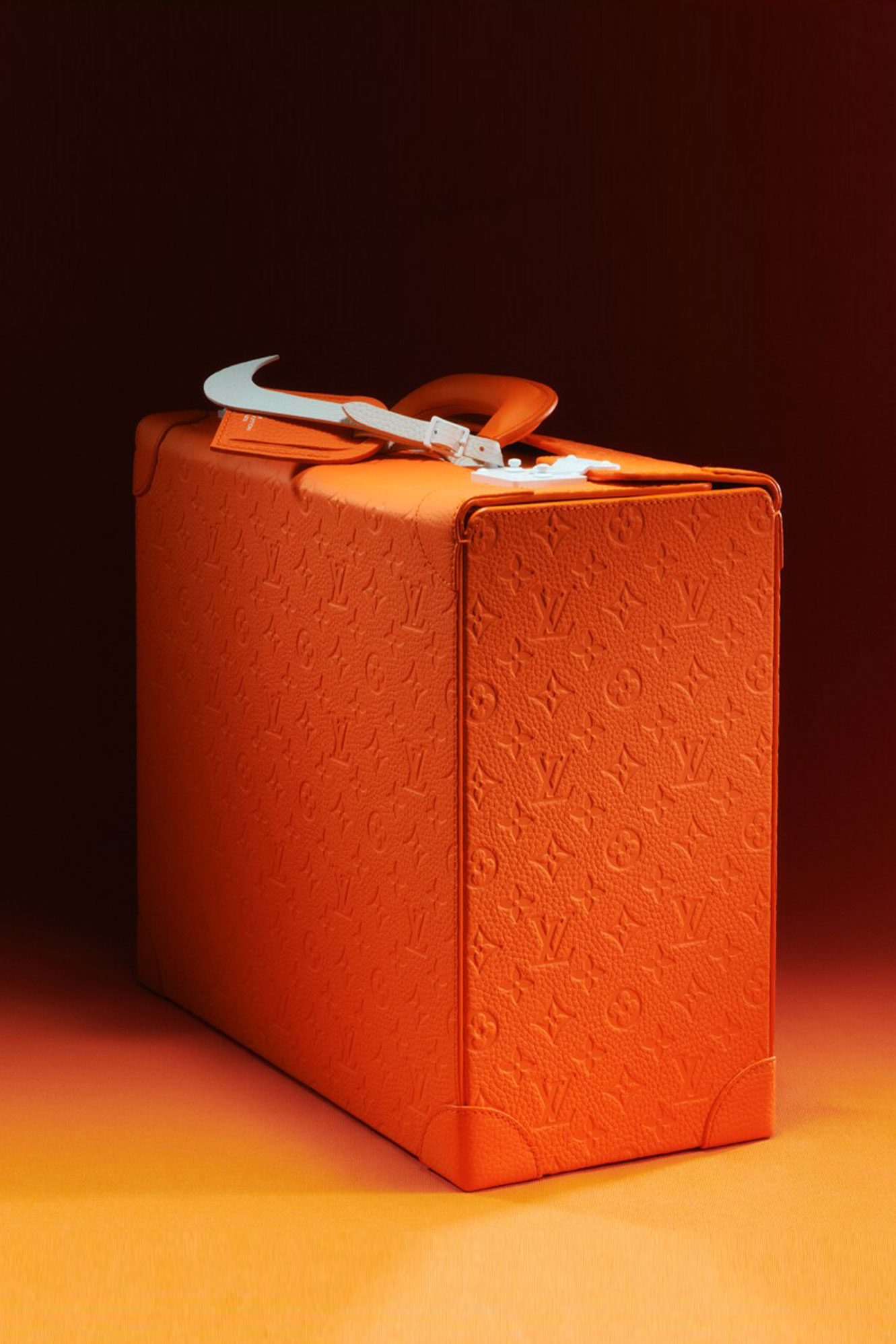 Nike x Louis Vuitton “Air Force 1” & Pilot Case
