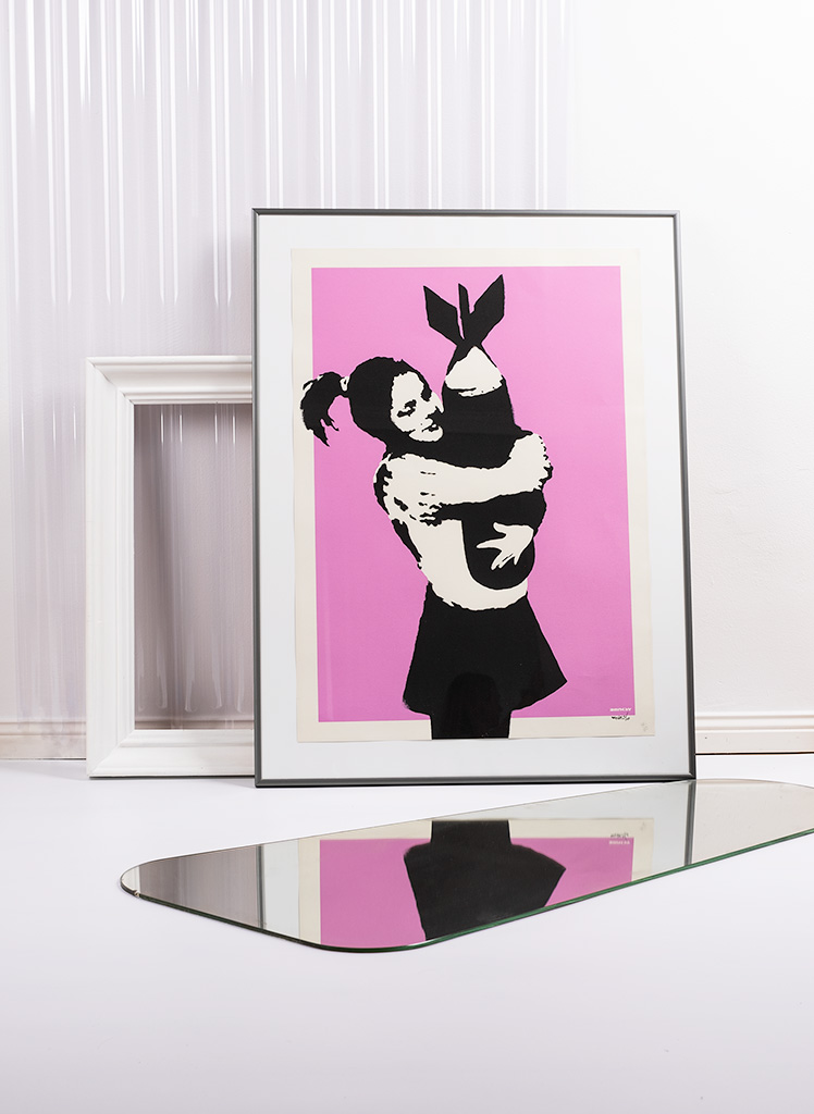 Bansky Love Bomb