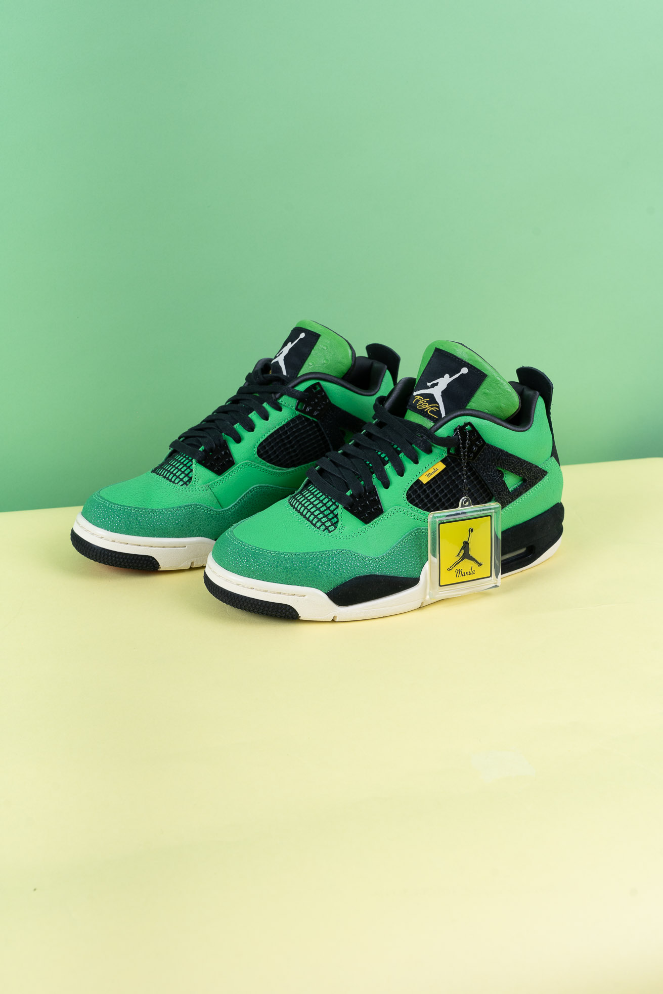 Nike Air Jordan 4 Manila