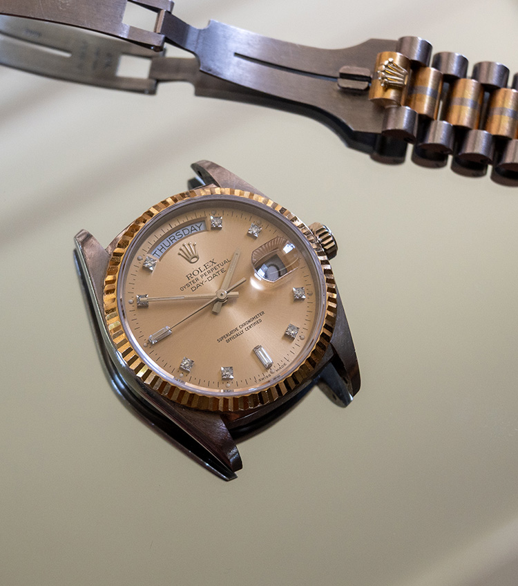 About the Watch Market