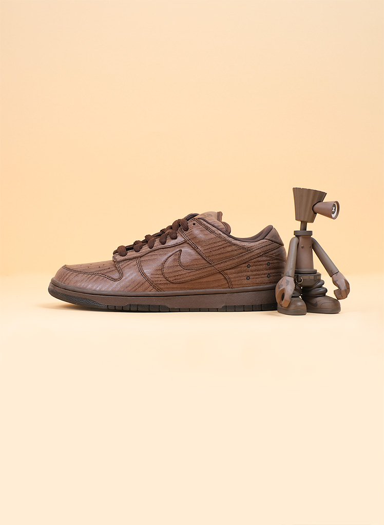 Nike SB Dunk Low 'Michael Lau' + T-Shirt
