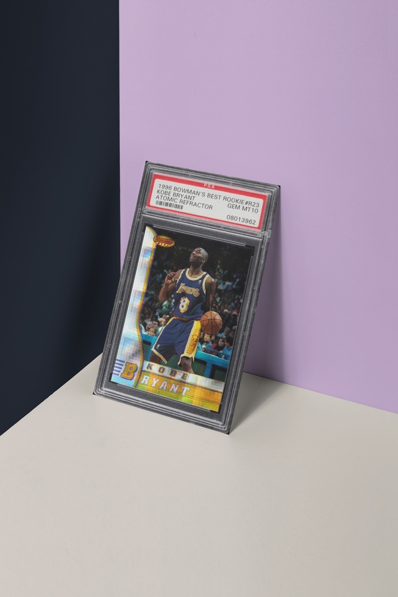 1996 Atomic Refractor Kobe Bryant #R23